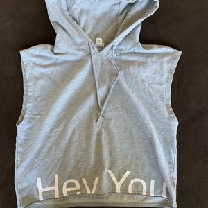 Forever 21 Girls cropped, sleeveless hoodie Medium